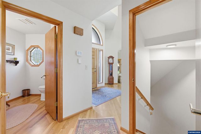 2153 NW Kari Pl, Corvallis, OR 97330