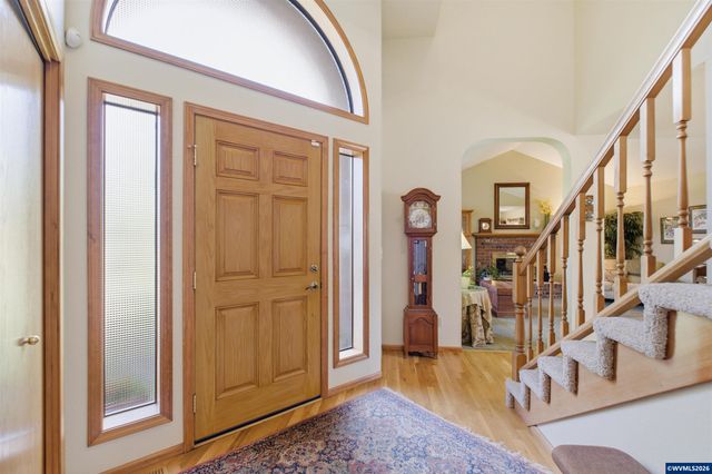 2153 NW Kari Pl, Corvallis, OR 97330