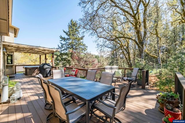 2153 NW Kari Pl, Corvallis, OR 97330