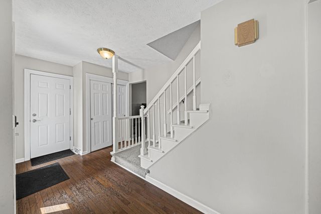 5515 Glasgow Place, Columbus, OH 43235