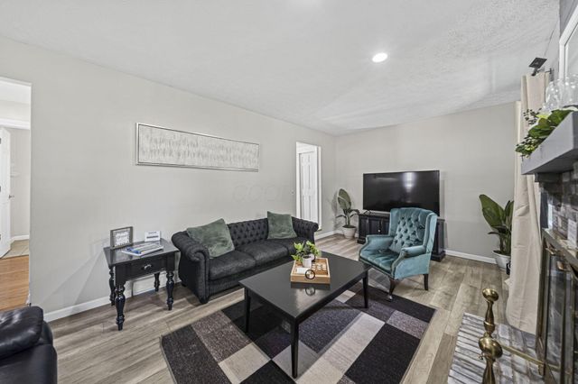 5515 Glasgow Place, Columbus, OH 43235