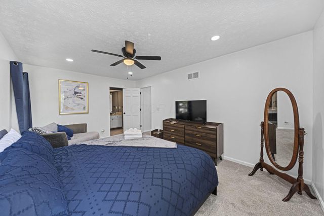 5515 Glasgow Place, Columbus, OH 43235