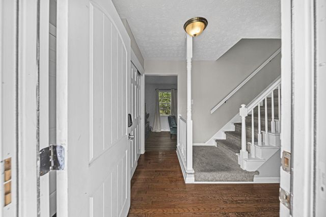 5515 Glasgow Place, Columbus, OH 43235