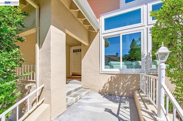 788 Crystal Ln, Pleasanton, CA 94566