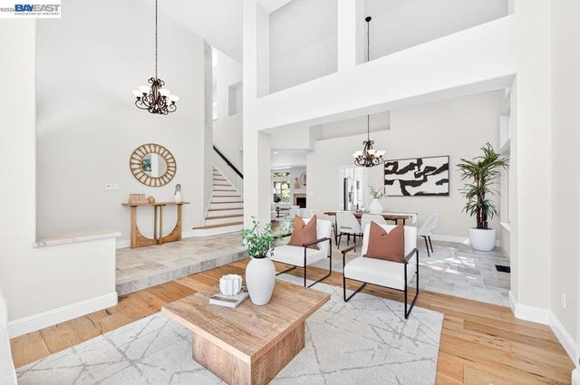 788 Crystal Ln, Pleasanton, CA 94566