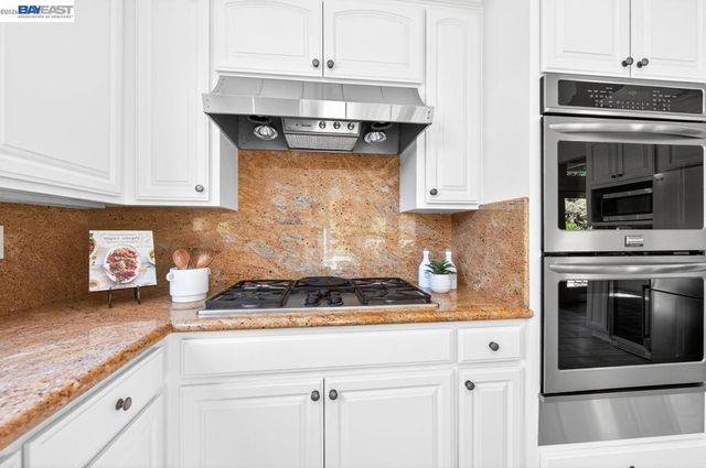 788 Crystal Ln, Pleasanton, CA 94566