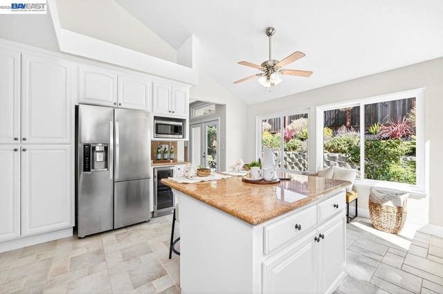 788 Crystal Ln, Pleasanton, CA 94566