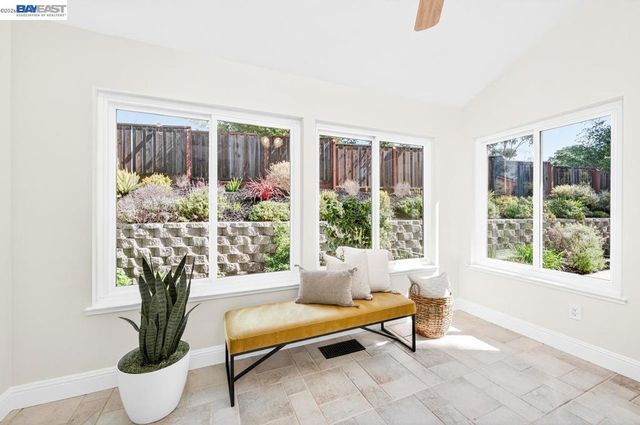 788 Crystal Ln, Pleasanton, CA 94566