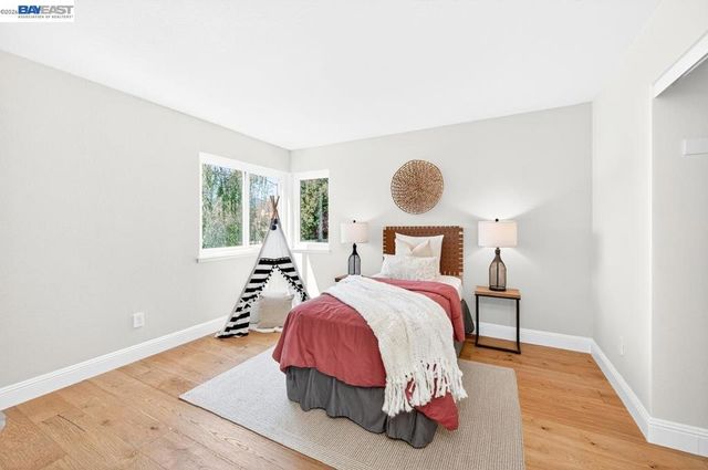 788 Crystal Ln, Pleasanton, CA 94566