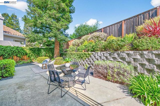 788 Crystal Ln, Pleasanton, CA 94566