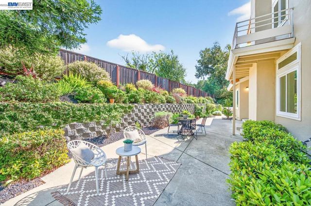 788 Crystal Ln, Pleasanton, CA 94566