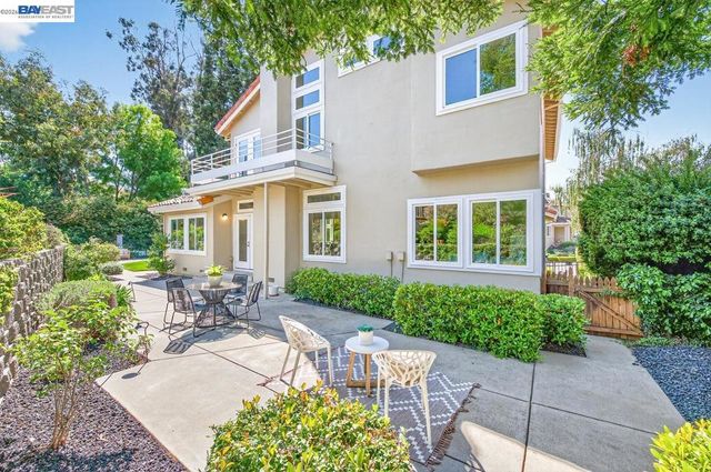 788 Crystal Ln, Pleasanton, CA 94566