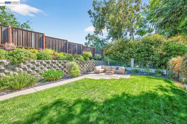 788 Crystal Ln, Pleasanton, CA 94566