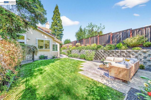 788 Crystal Ln, Pleasanton, CA 94566