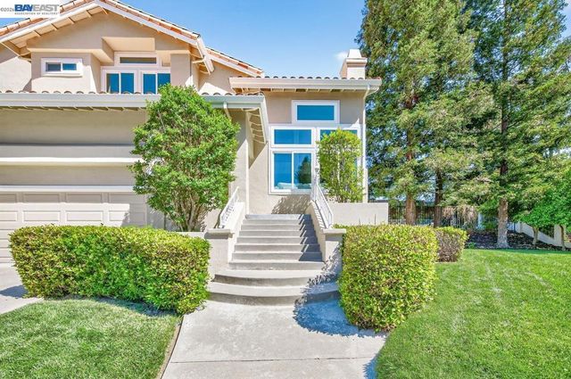 788 Crystal Ln, Pleasanton, CA 94566