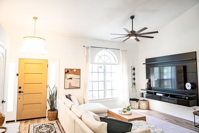 128 Anastasia Lakes Dr, St Augustine, FL 32080