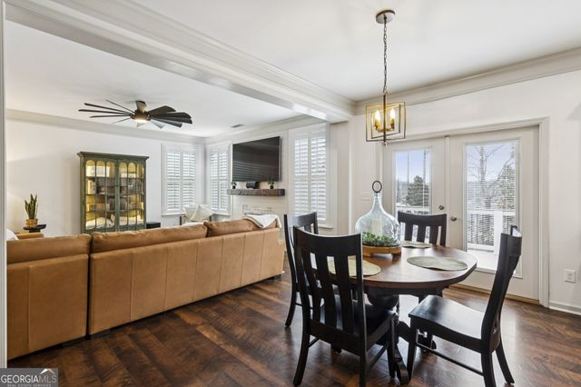 206 Roseman Way, Woodstock, GA 30188