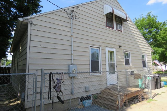 817 14th Avenue NE, Rochester, MN 55906