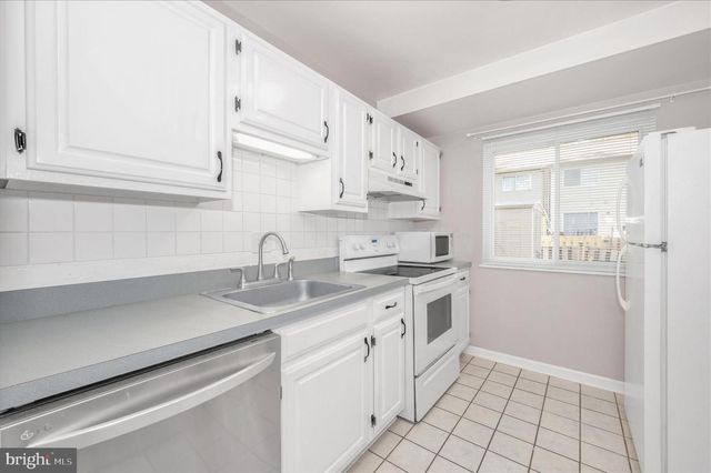 19378 KEYMAR WAY, Montgomery Village, MD 20886