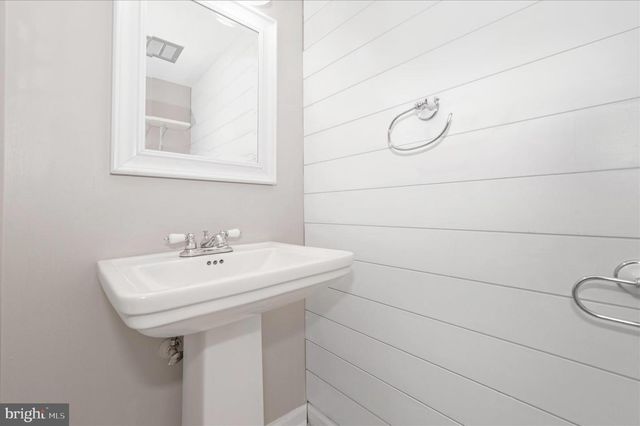 19378 KEYMAR WAY, Montgomery Village, MD 20886