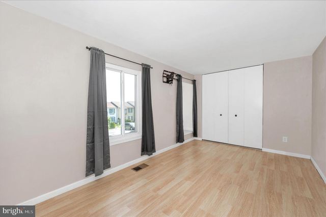 19378 KEYMAR WAY, Montgomery Village, MD 20886