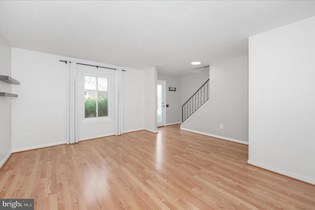19378 KEYMAR WAY, Montgomery Village, MD 20886