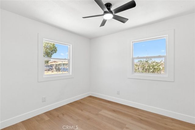 1574 Riverside, Barstow, CA 92311