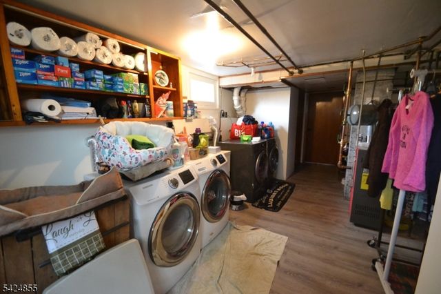 60 Scoles Ave, Clifton City, NJ 07012