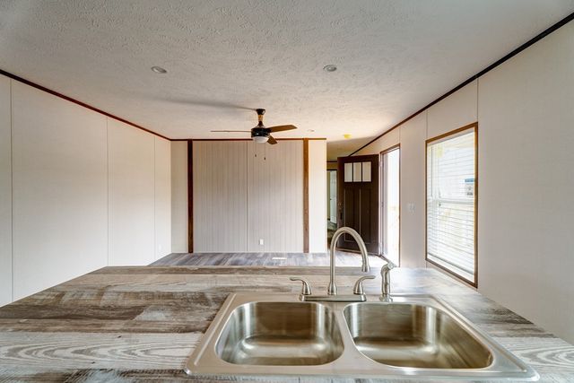 30 Crooked Court, Ellijay, GA 30540