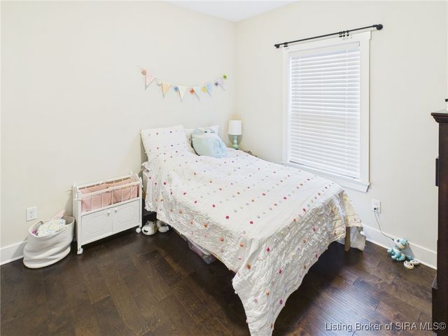 4179 Laverne Way, Jeffersonville, IN 47130