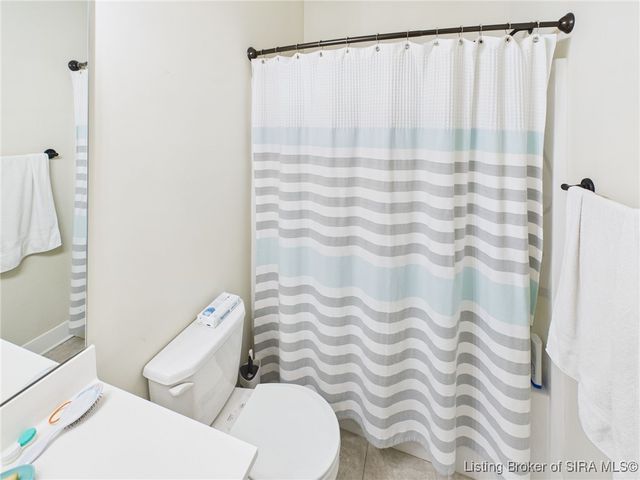 4179 Laverne Way, Jeffersonville, IN 47130