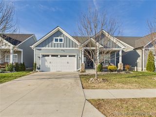 4179 Laverne Way, Jeffersonville, IN 47130