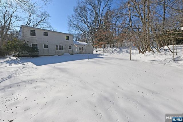 84 Maplewood Avenue, Hillsdale, NJ 07642