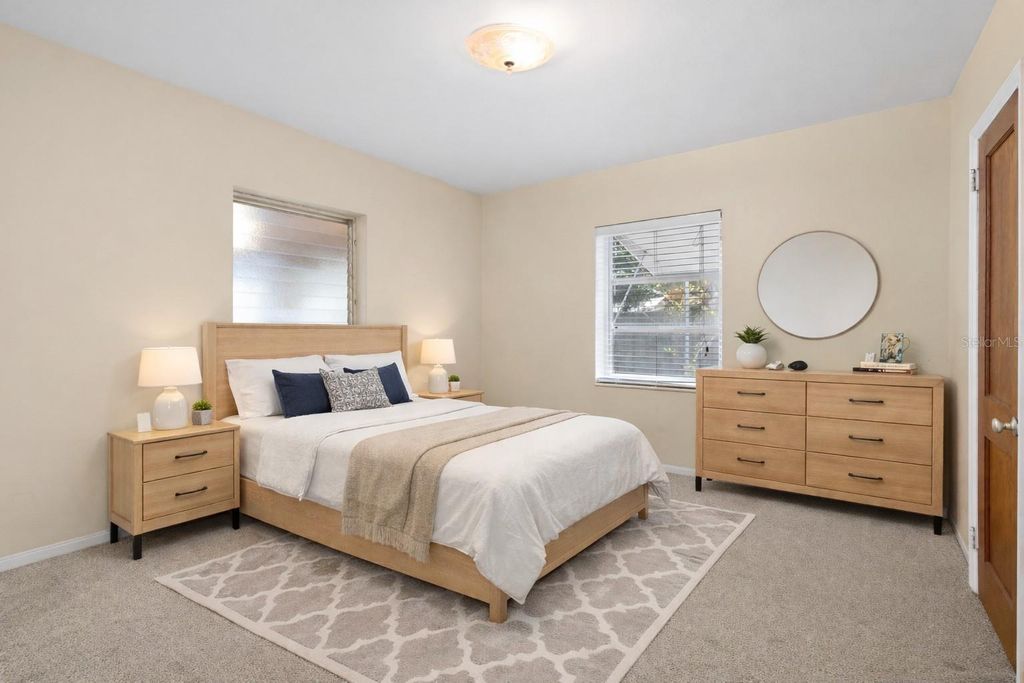 Image 20 of property listing at 1014 S 7TH STREET, Fort Pierce, FL 34950