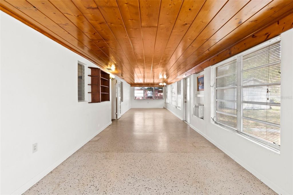 Image 32 of property listing at 1014 S 7TH STREET, Fort Pierce, FL 34950