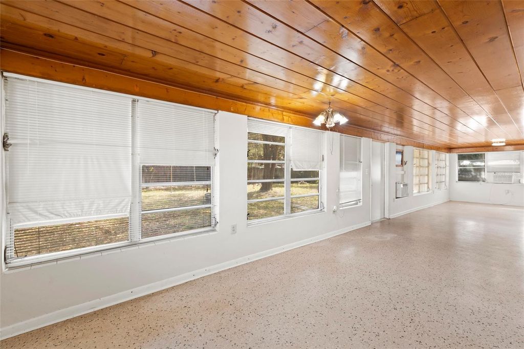 Image 33 of property listing at 1014 S 7TH STREET, Fort Pierce, FL 34950