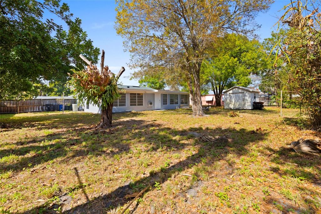 Image 35 of property listing at 1014 S 7TH STREET, Fort Pierce, FL 34950