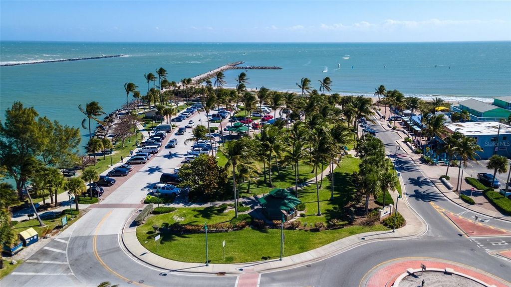 Image 40 of property listing at 1014 S 7TH STREET, Fort Pierce, FL 34950