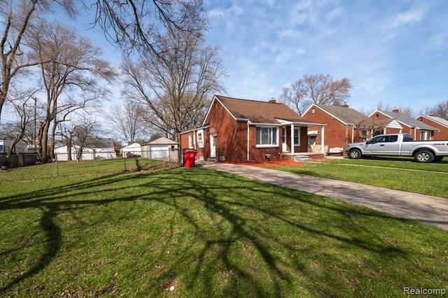 22739 David Avenue, Eastpointe, MI 48021