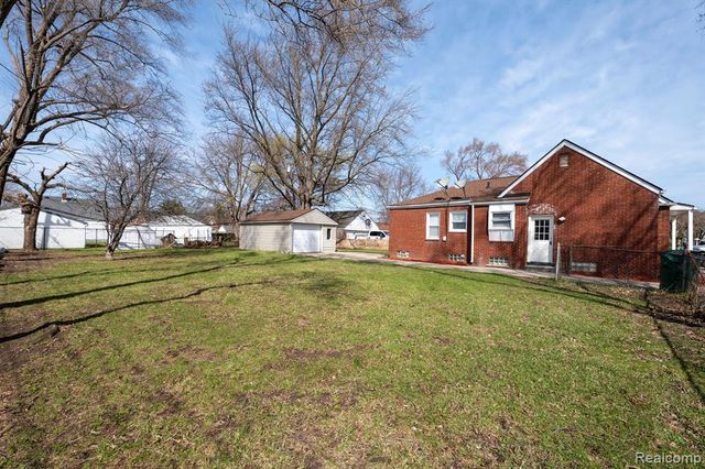 22739 David Avenue, Eastpointe, MI 48021