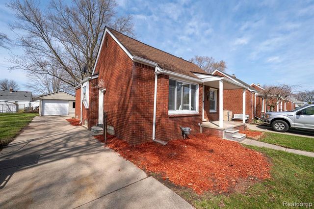 22739 David Avenue, Eastpointe, MI 48021