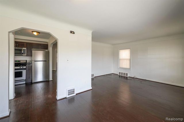 22739 David Avenue, Eastpointe, MI 48021