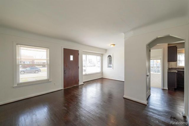 22739 David Avenue, Eastpointe, MI 48021