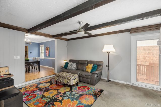10504 Borgman Avenue, Huntington Woods, MI 48070