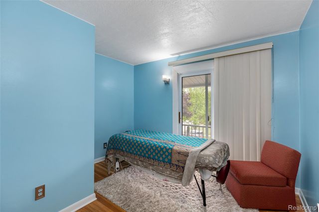 10504 Borgman Avenue, Huntington Woods, MI 48070