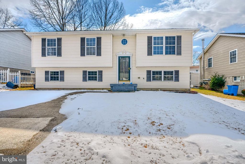 3 DAJOBE CT, Randallstown, MD 21133