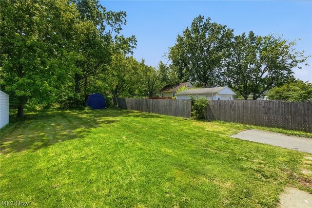 28924 Hazel Avenue, Wickliffe, OH 44092