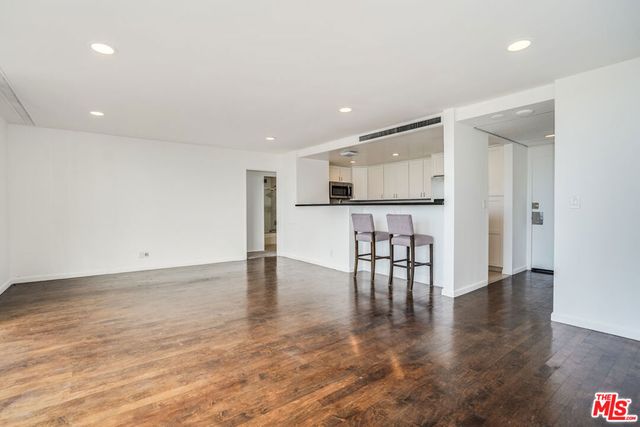 2170 Century Parkway 1008, Los Angeles, CA 90067