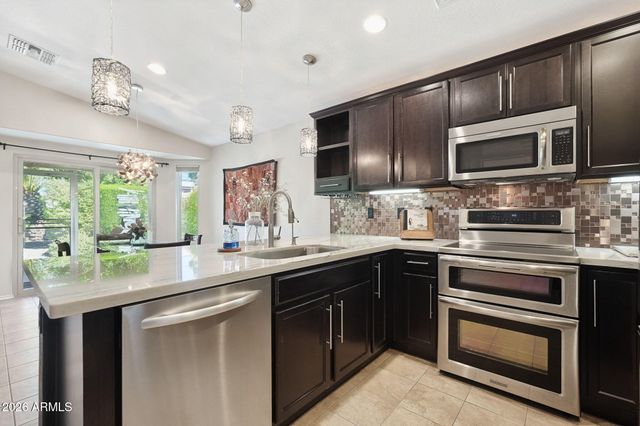 762 E LADDOOS Avenue, Queen Creek, AZ 85140