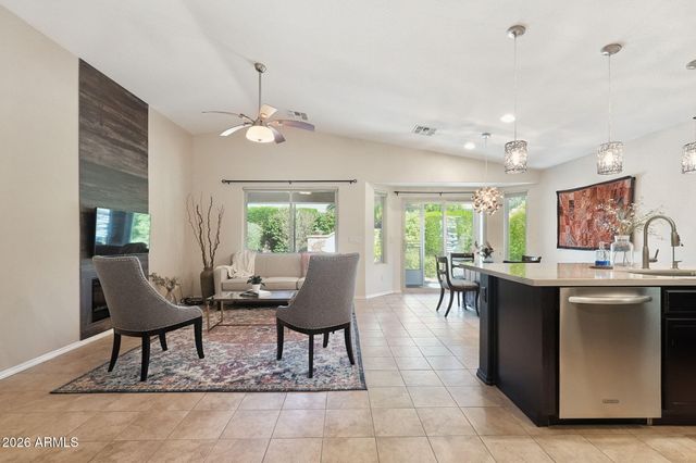 762 E LADDOOS Avenue, Queen Creek, AZ 85140
